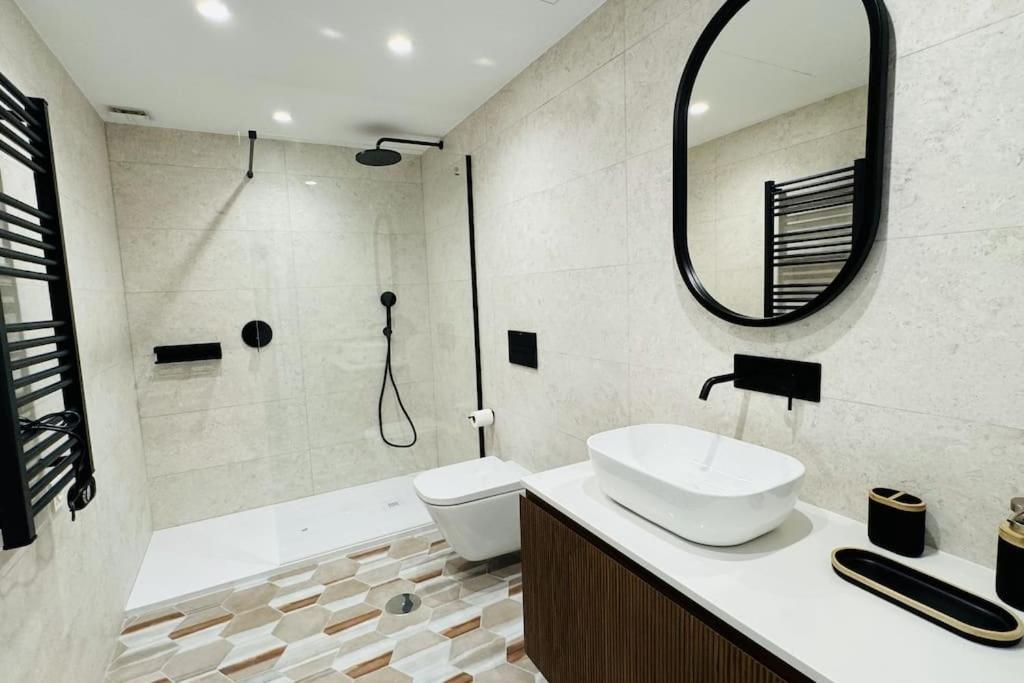 Room City Estepona Poseidon -Sea Views- Eksteriør billede